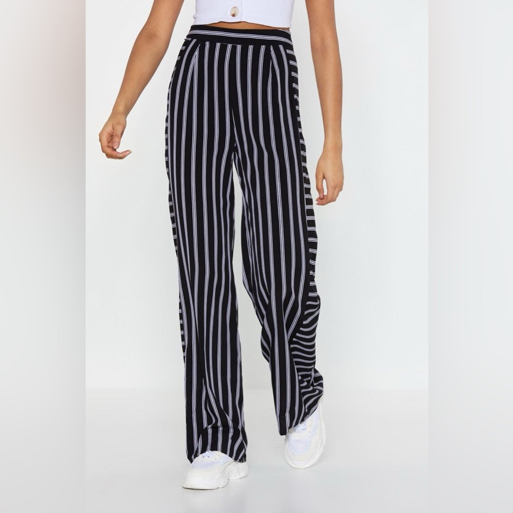 Nasty Gal Striped Black and White Women's Wide leg Pants- Brand New